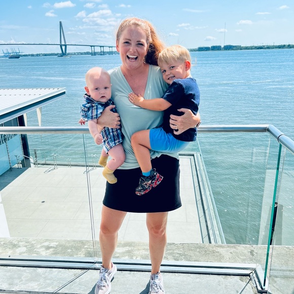 Meet your Posher, Ashley - Picture 1 of 1